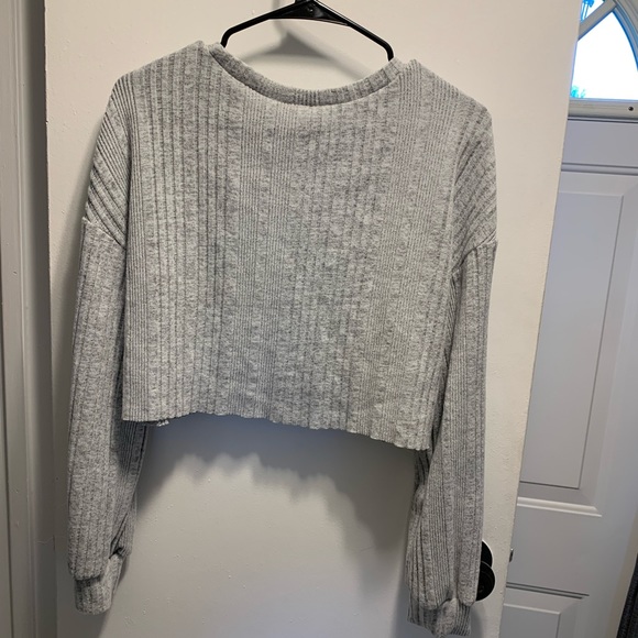 SHEIN Grey Ribbed Long Sleeve Cropped Shirt - Picture 2 of 3